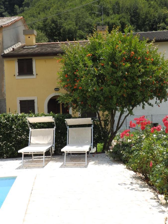 B&B Le Rondini Cassanesi Exteriör bild